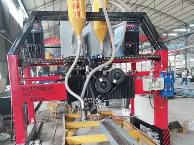 橋梁縦梁自動溶接機